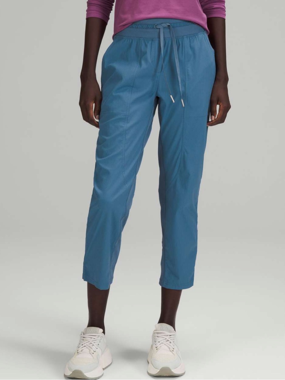 Lululemon Dance Studio Mid-Rise Crop 25” in Soft Denim